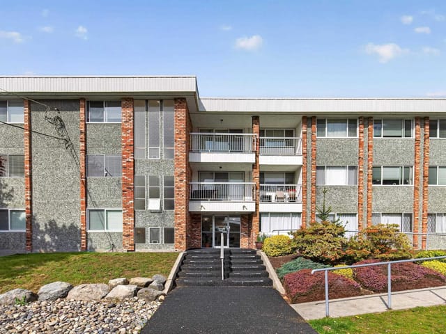 Apartment for sale in White Rock, South Surrey White Rock, 202 1331 Fir Street, 263141572 | Realtylink.org