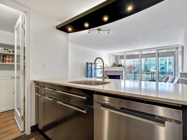 Apartment for sale in Vancouver, Vancouver West, 306 183 Keefer Place, 263141597 | Realtylink.org