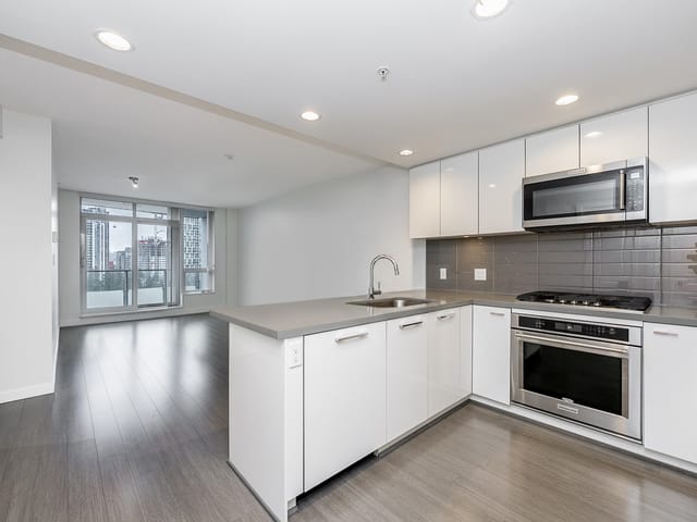 Apartment for sale in Coquitlam, Coquitlam, 2207 3093 Windsor Gate, 263141784 | Realtylink.org