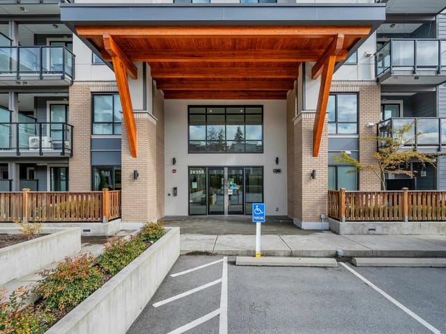 Apartment for sale in Langley, Langley, 402 20356 72b Avenue, 263141805 | Realtylink.org