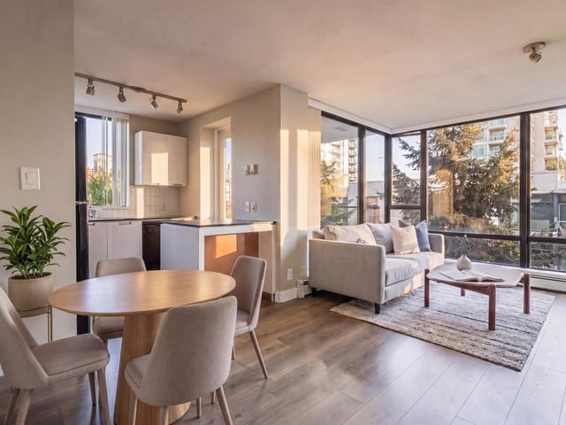 Apartment for sale in North Vancouver, North Vancouver, 807 151 W 2nd Street, 263141983 | Realtylink.org