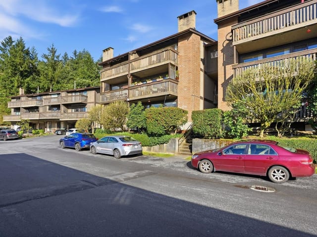Townhouse for sale in North Vancouver, North Vancouver, 1021 Old Lillooet Road, 263142056 | Realtylink.org