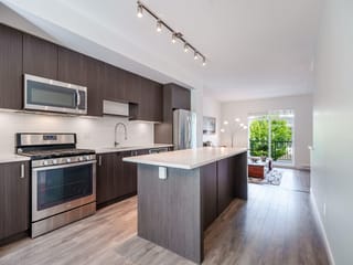 Townhouse for sale in Surrey, South Surrey White Rock, 30 15268 28 Avenue, 263142057 | Realtylink.org