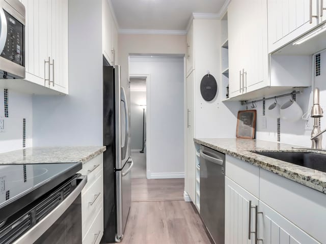Apartment for sale in North Vancouver, North Vancouver, 303 2004 Fullerton Avenue, 263142084 | Realtylink.org