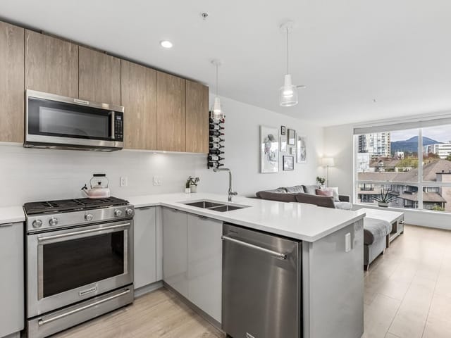 Apartment for sale in North Vancouver, North Vancouver, 511 108 E 8th Street, 263142110 | Realtylink.org