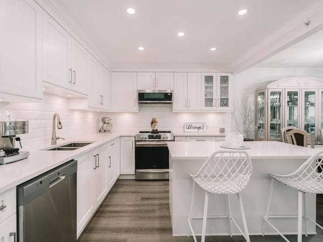Apartment for sale in Pitt Meadows, Pitt Meadows, 301 19236 Ford Road, 263142172 | Realtylink.org