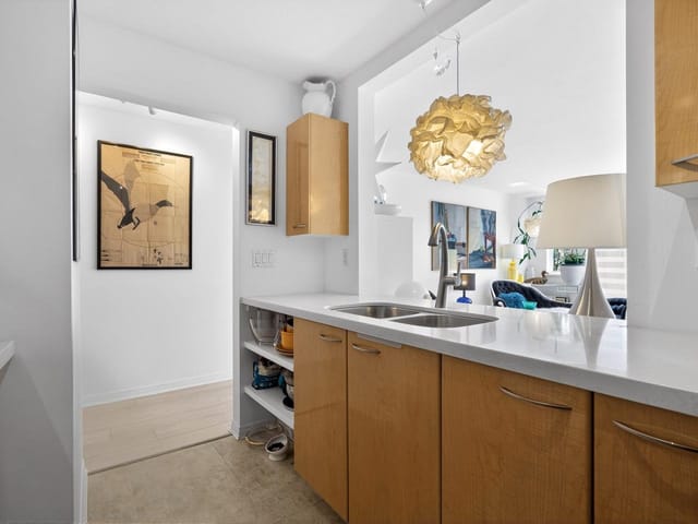 Apartment for sale in Coquitlam, Coquitlam, 134 1408 Cartier Avenue, 263142209 | Realtylink.org