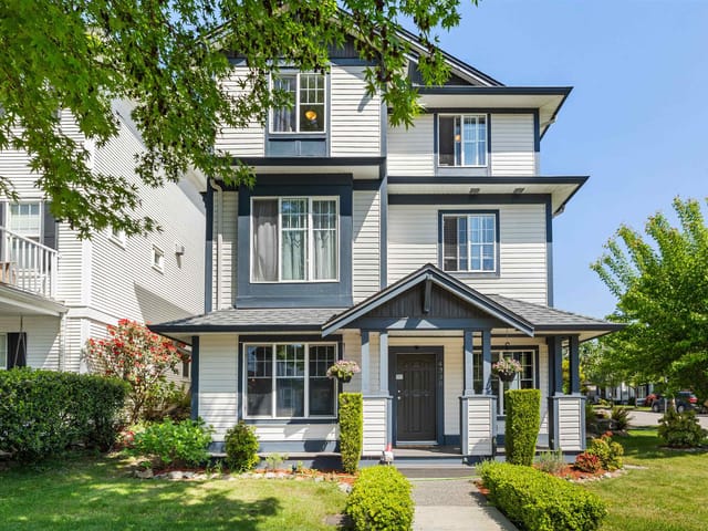 House for sale in Abbotsford, Abbotsford, 4330 Bill Reid Terrace, 263142225 | Realtylink.org
