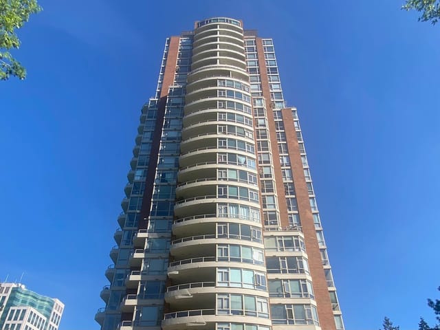 Apartment for sale in Burnaby, Burnaby South, 1003 6838 Station Hill Drive, 263142248 | Realtylink.org