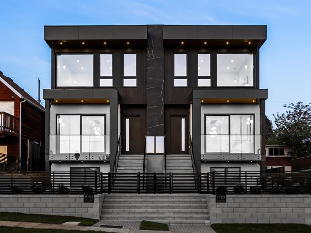 1/2 Duplex for sale in Burnaby, Burnaby North, 2 10 N Hythe Avenue, 263142279 | Realtylink.org