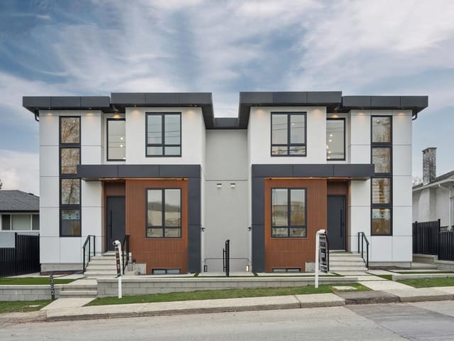 1/2 Duplex for sale in Burnaby, Burnaby North, 2 6362 Curtis Street, 263142391 | Realtylink.org