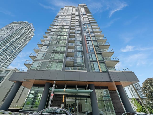 Apartment for sale in Burnaby, Burnaby South, 606 6398 Silver Avenue, 263142430 | Realtylink.org