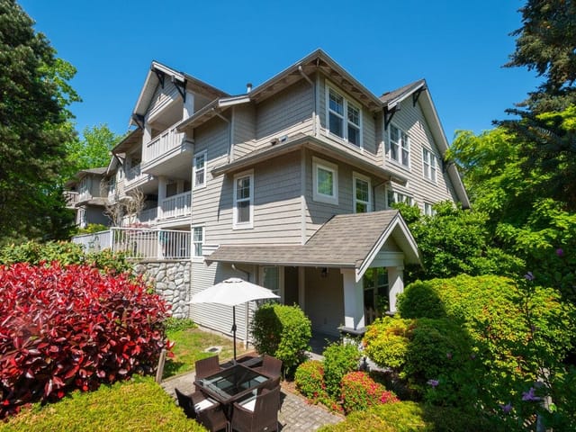 Townhouse for sale in Burnaby, Burnaby East, 1 7179 18th Avenue, 263142496 | Realtylink.org