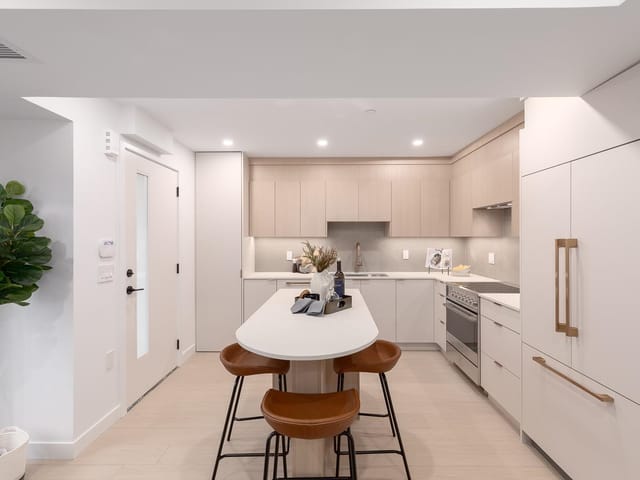 Townhouse for sale in Vancouver, Vancouver East, 105 2339 E 34th Avenue, 263142690 | Realtylink.org