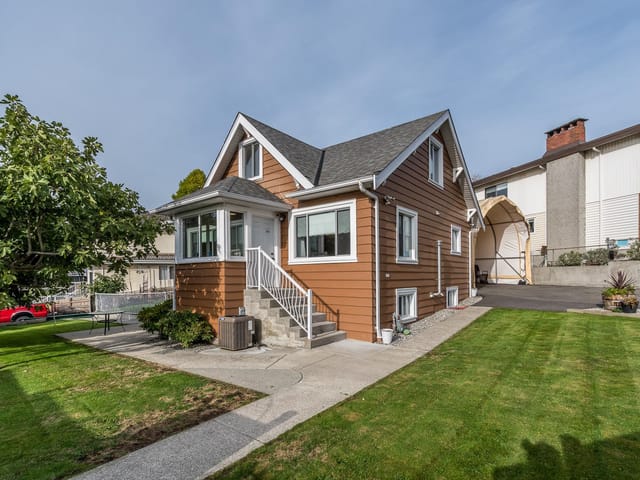 House for sale in Burnaby, Burnaby North, 1276 Douglas Road, 263142859 | Realtylink.org
