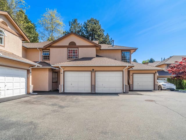 Townhouse for sale in Surrey, North Surrey, 221 14861 98 Avenue, 263142964 | Realtylink.org