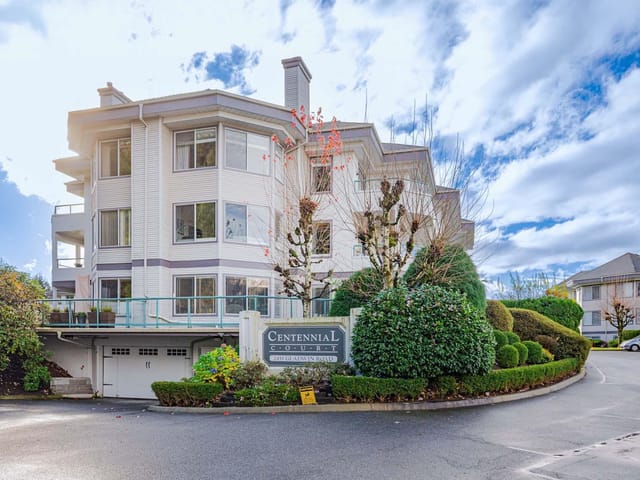 Townhouse for sale in Abbotsford, Abbotsford, 302 2451 Gladwin Road, 263143059 | Realtylink.org