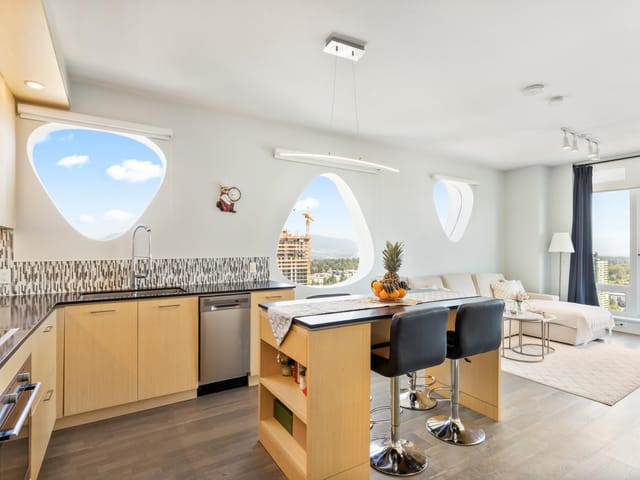 Apartment for sale in Surrey, North Surrey, 3701 13495 Central Avenue, 263143097 | Realtylink.org