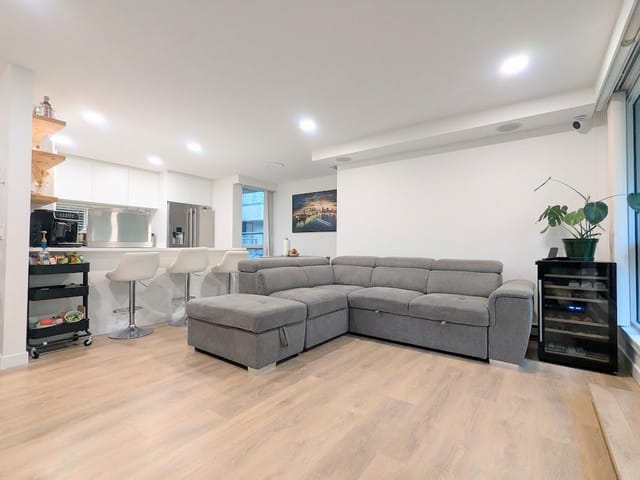 Townhouse for sale in Burnaby, Burnaby North, T6903 3980 Carrigan Court, 263143107 | Realtylink.org