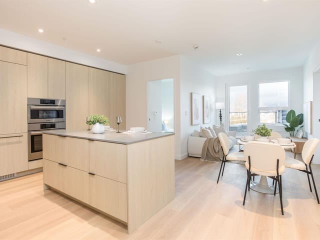 Apartment for sale in Vancouver, Vancouver East, PH521 2471 St. George Street, 263143168 | Realtylink.org