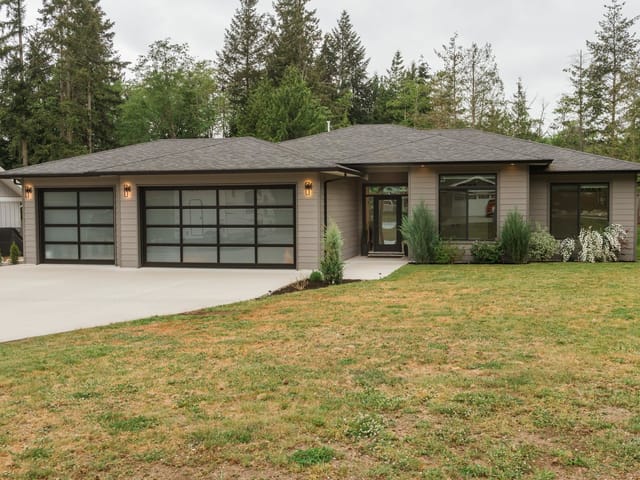 House for sale in Gibsons, Sunshine Coast, 437 Solaz Place, 263143190 | Realtylink.org