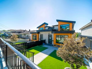 1/2 Duplex for sale in Burnaby, Burnaby East, 8012 11th Avenue, 263143248 | Realtylink.org