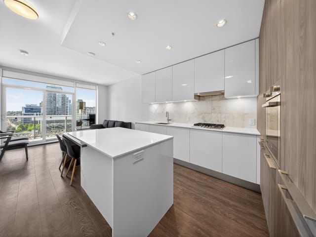 Apartment for sale in Burnaby, Burnaby North, 808 1955 Alpha Way, 263143281 | Realtylink.org