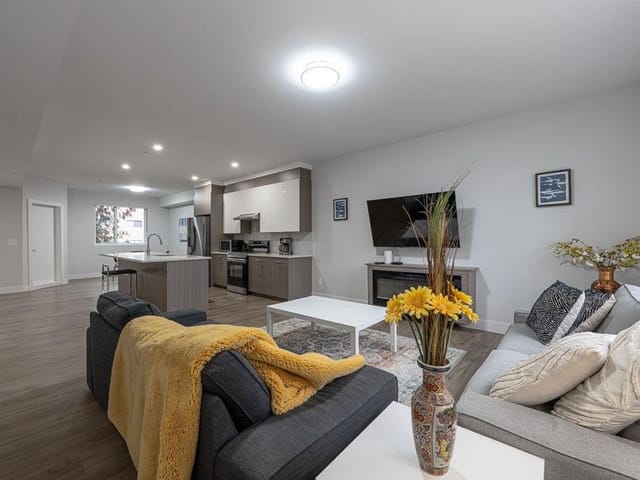 Townhouse for sale in Abbotsford, Abbotsford, 2576 Janzen Street, 263143376 | Realtylink.org