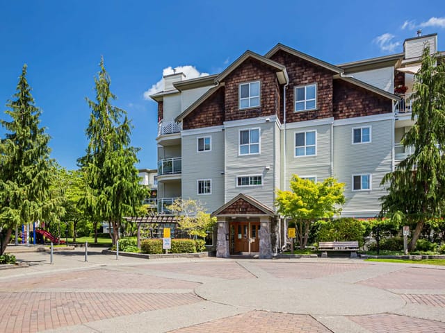 Apartment for sale in Surrey, North Surrey, 303 10186 155 Street, 263143392 | Realtylink.org