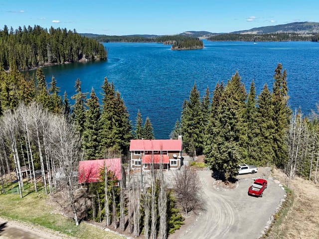 House for sale in Bridge Lake, 100 Mile House, 8187 Cottonwood Bay Road, 263143419 | Realtylink.org