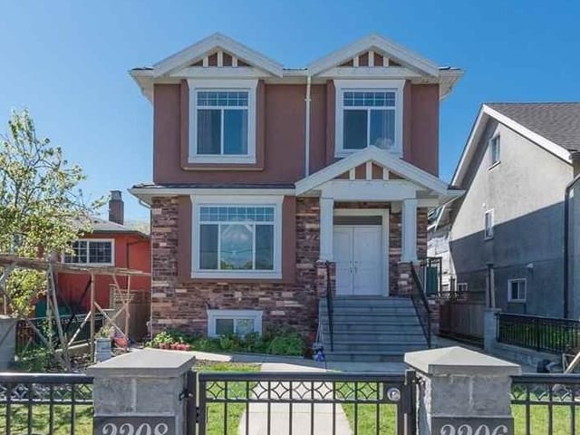 House for sale in Vancouver, Vancouver East, 2208 E 41st Avenue, 263143485 | Realtylink.org