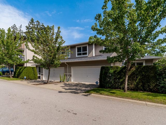 Townhouse for sale in Surrey, South Surrey White Rock, 165 2729 158th Street Street, 263143494 | Realtylink.org