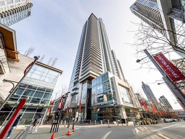 Apartment for sale in Burnaby, Burnaby South, 2110 4670 Assembly Way, 263143549 | Realtylink.org
