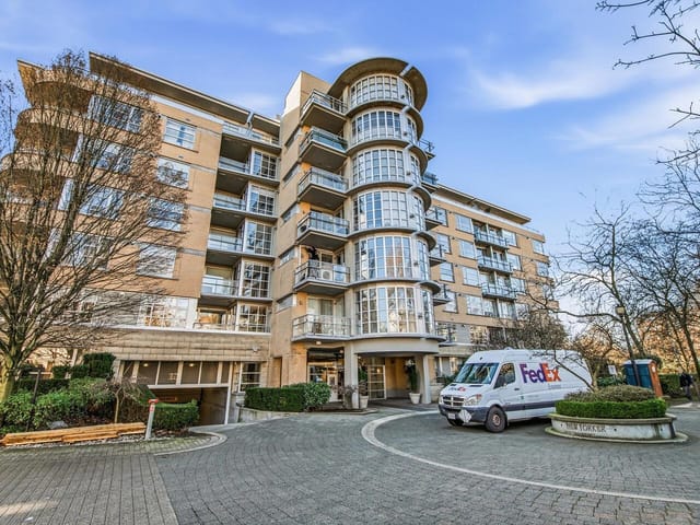 Apartment for sale in Vancouver, Vancouver West, 404 2655 Cranberry Drive, 263143573 | Realtylink.org