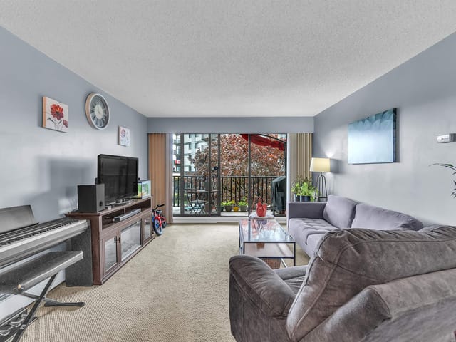 Apartment for sale in North Vancouver, North Vancouver, 107 170 E 3rd Street, 263143597 | Realtylink.org