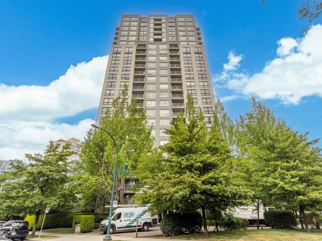 Apartment for sale in Vancouver, Vancouver East, 312 3663 Crowley Drive, 263143716 | Realtylink.org