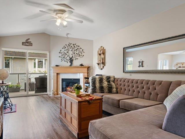 Townhouse for sale in Surrey, Surrey, 217 6875 121 Street, 263143719 | Realtylink.org
