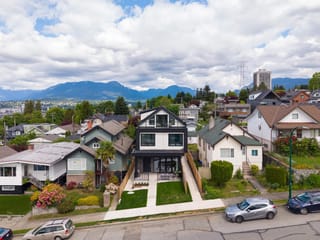 1/2 Duplex for sale in Vancouver, Vancouver East, 1 3645 Dundas Street, 263143725 | Realtylink.org