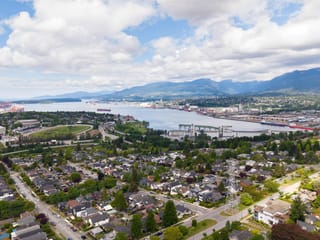1/2 Duplex for sale in Vancouver, Vancouver East, 1 3645 Dundas Street, 263143725 | Realtylink.org