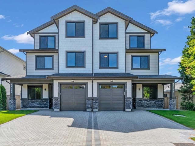1/2 Duplex for sale in Surrey, South Surrey White Rock, 101 14388 17a Avenue, 263143737 | Realtylink.org