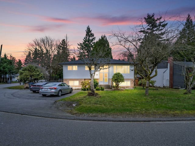 House for sale in Surrey, North Surrey, 12521 Grove Crescent, 263143742 | Realtylink.org