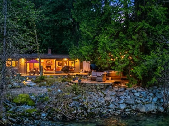 House for sale in North Vancouver, North Vancouver, 808 Seymour Boulevard, 263143748 | Realtylink.org