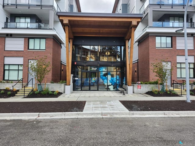 Apartment for rent in Surrey, South Surrey White Rock, 514 3528 146a Street, 263143772 | Realtylink.org