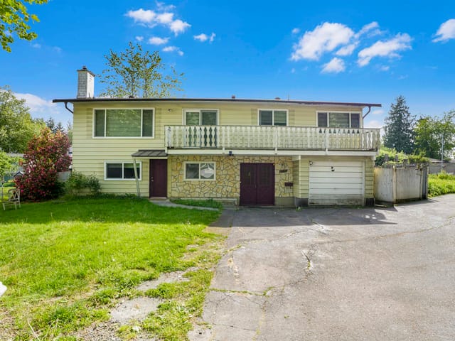 House for sale in Surrey, Surrey, 13312 Sutton Place, 263143839 | Realtylink.org