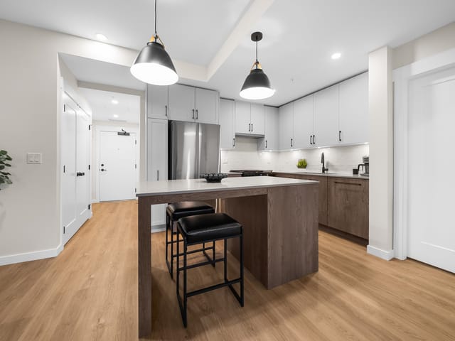 Apartment for sale in Langley, Langley, 201 27218 Aldergrove Town Centre Drive, 263143849 | Realtylink.org