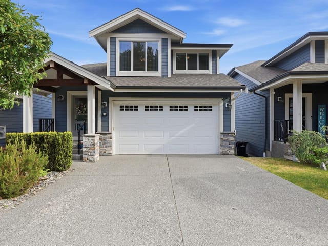 House for sale in Chilliwack, Chilliwack, 37 50634 Ledgestone Place, 263143881 | Realtylink.org