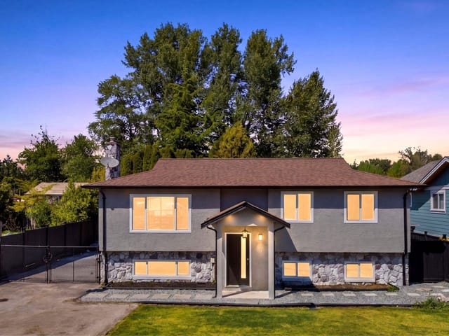 House for sale in Langley, Langley, 26689 32a Avenue, 263143910 | Realtylink.org