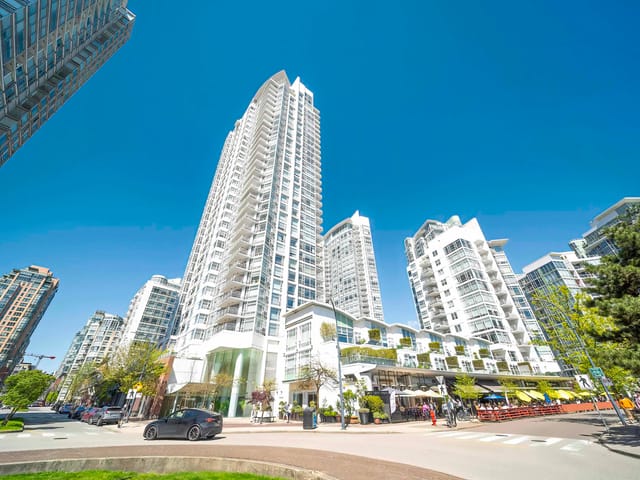 Apartment for sale in Vancouver, Vancouver West, 902 1199 Marinaside Crescent, 263144014 | Realtylink.org