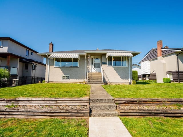 House for sale in Burnaby, Burnaby North, 4533 Venables Street, 263144072 | Realtylink.org