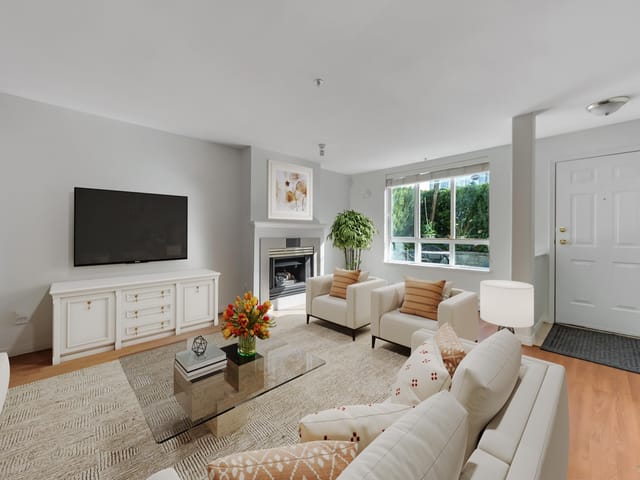 Apartment for sale in Burnaby, Burnaby South, 127 6588 Southoaks Crescent, 263144199 | Realtylink.org